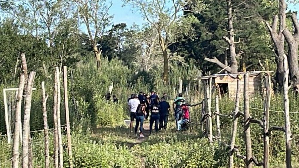 El preso evadido fue recapturado en una precaria vivienda del barrio Hipódromo. (Foto La Capital)