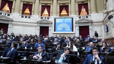 El Gobierno convocará a sesiones extraordinarias en el Congreso y buscará que se trate el Presupuesto y las reformas laboral y tributaria.