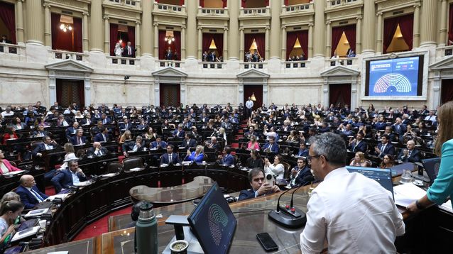 Tras la aprobación en Diputados, el Gobierno negociará contra reloj para su sanción.