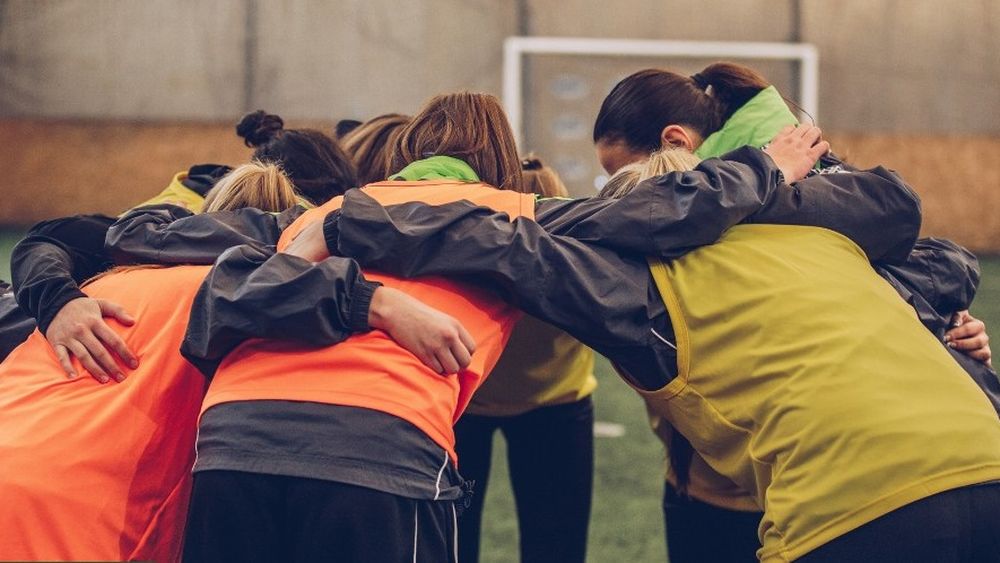 La camaradería deportiva. La camaradería deportiva.