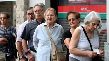 El haber mínimo de las jubilaciones llegará a 241 mil pesos con el bono de 70 mil.