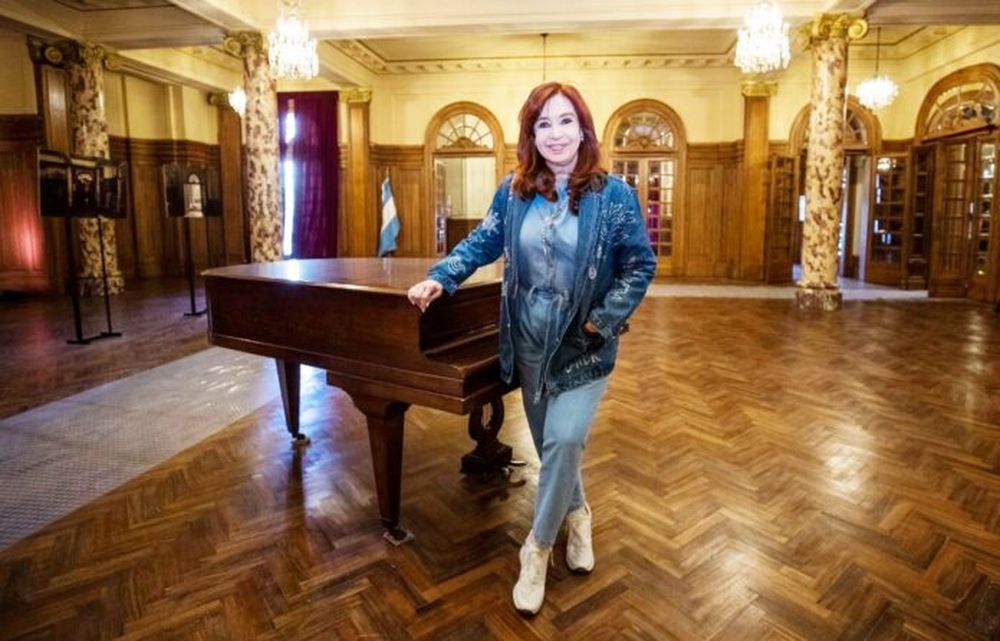 Cristina Fernández de Kirchner volvió a cruzar al presidente, Javier Milei.