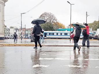 fin de semana largo gris, humedo y con ciclogenesis en puerta: ¿cuando llegan las lluvias?