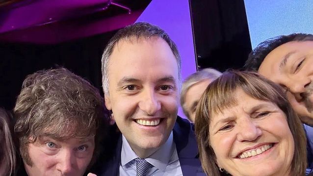 Javier Milei volvió a respaldar a Manuel Adorni, Patricia Bullrich exigió la declaración jurada.
