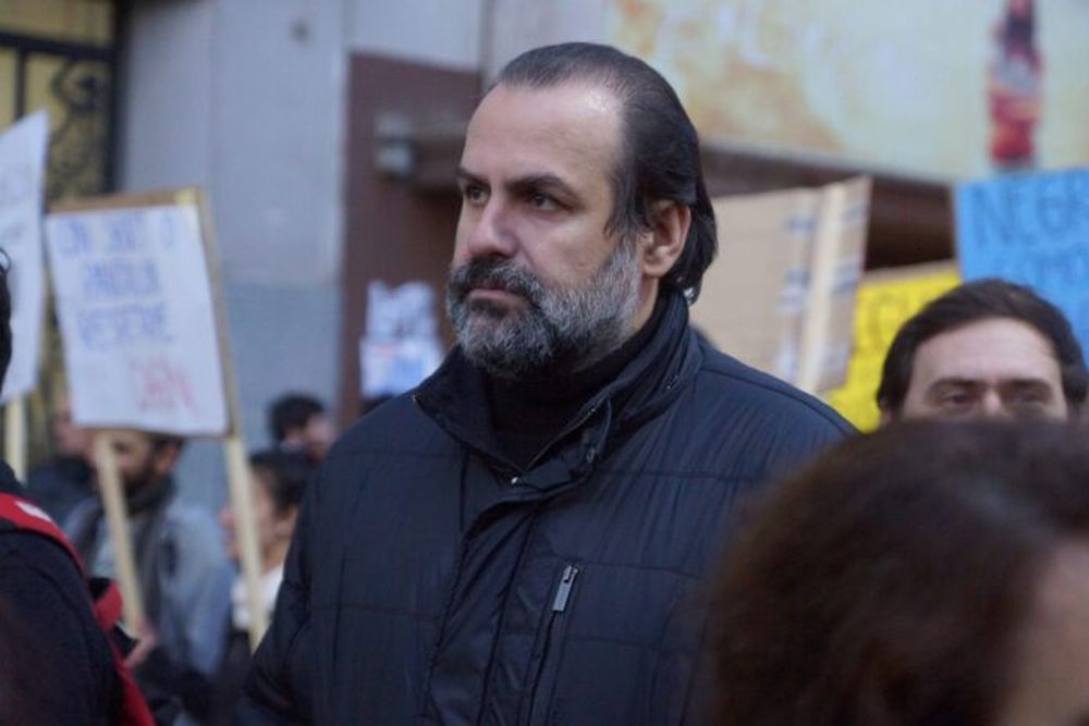 El Municipio de Bahía Blanca denunciará a empresa tras derrame de petróleo en la ría.