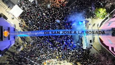 El cartel en San José 1111 que mencionó el juez en su resolución.