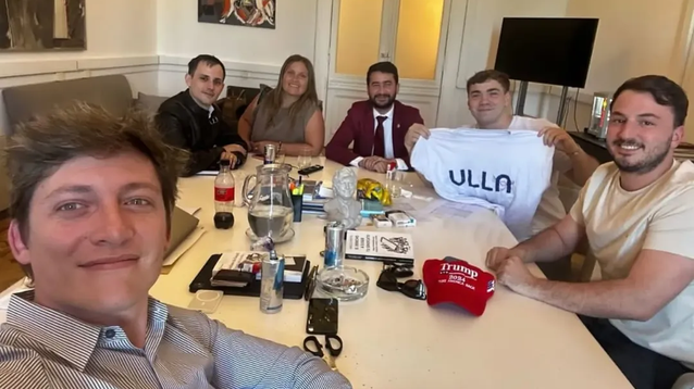 Santiago Caputo en la presentación de Universitarios de La Libertad Avanza (ULLA). Santiago Caputo en la presentación de Universitarios de La Libertad Avanza (ULLA).