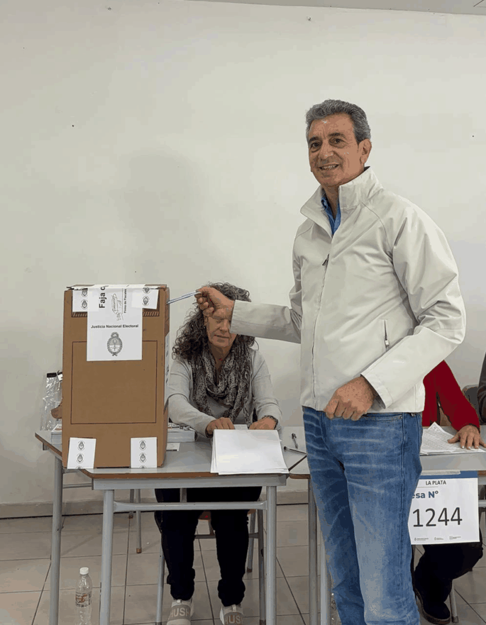 Florencio Randazzo votó en Gonnet. Florencio Randazzo votó en Gonnet.