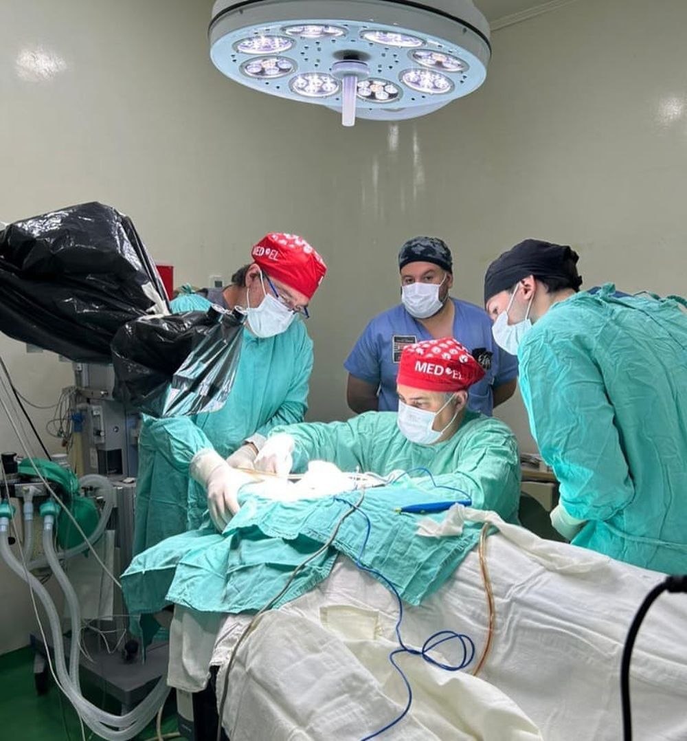 En el quirófano del Hospital Municipal de General Villegas.