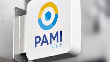 los medicos de cabecera de pami inician un paro de 72 horas: recortes e impacto en la atencion