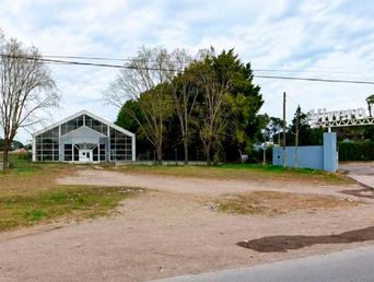 mar de plata: hizo un boquete para entrar a robar a un deposito, quedo atrapado y murio