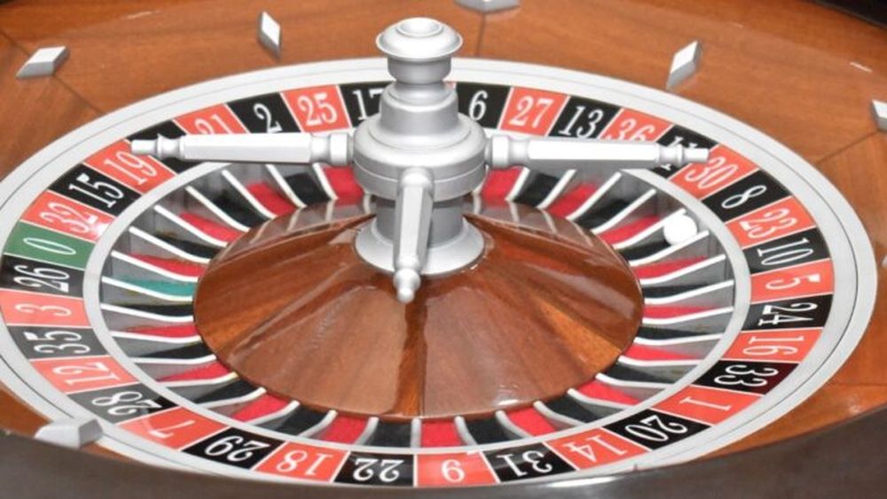 Negro el 8, primera bola de la temporada en Miramar. - MGA -