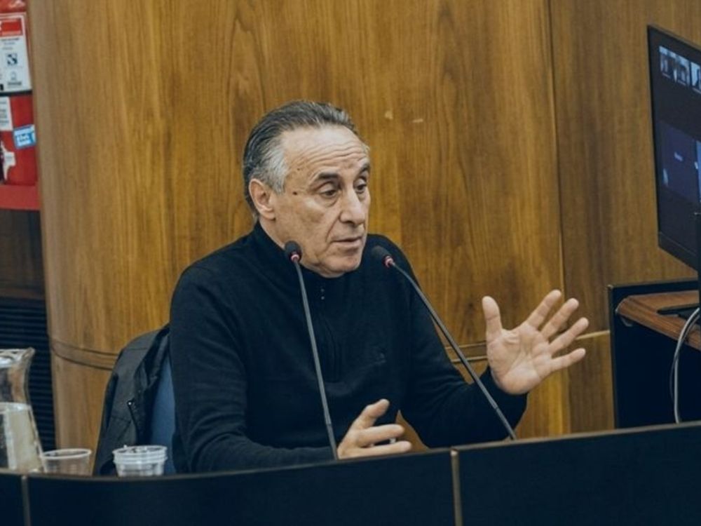 Julio Cesar Silva, el portero del edificio donde vivía CFK.&nbsp;