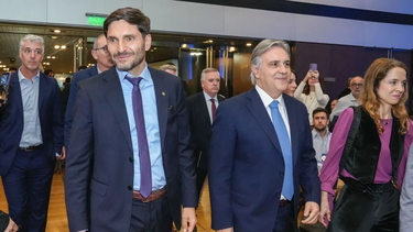 Maximiliano Pullaro y Martín Llaryora remarcaron que la elección bonaerense fue un claro llamado de atención que el Gobierno nacional debe atender