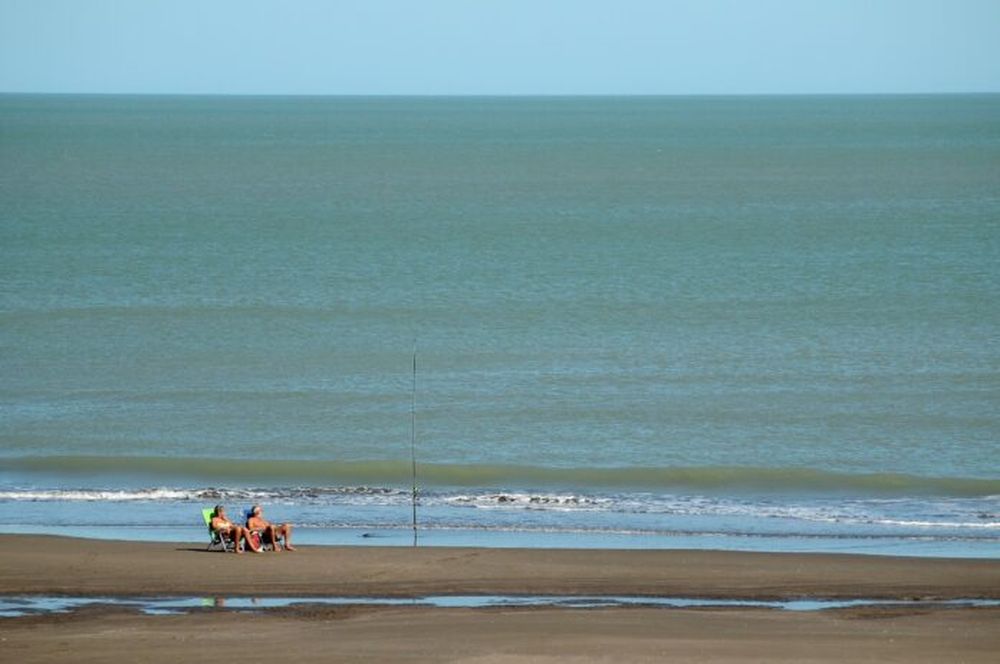 Encuentran muerto al joven que era buscado luego de que ingresara al mar en Monte Hermoso.