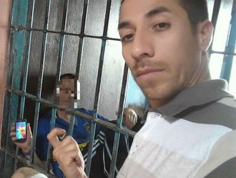 Los reos fueron habilitados a usar celulares a partir de la pandemia de Covid-19, como muestra esta imagen de abril de 2020. Los reos fueron habilitados a usar celulares a partir de la pandemia de Covid-19, como muestra esta imagen de abril de 2020.