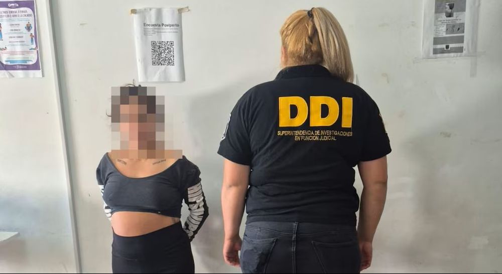 A.N.A., acusada de asesinar a su vecina y huir.