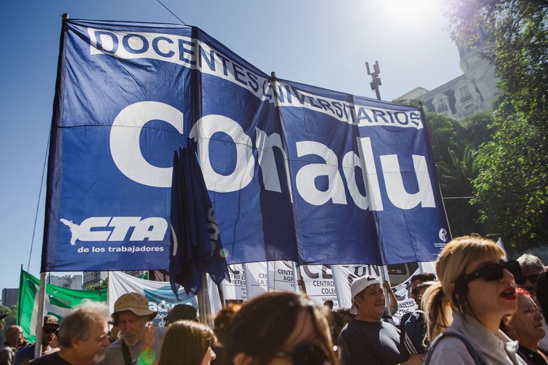 conadu-bandera