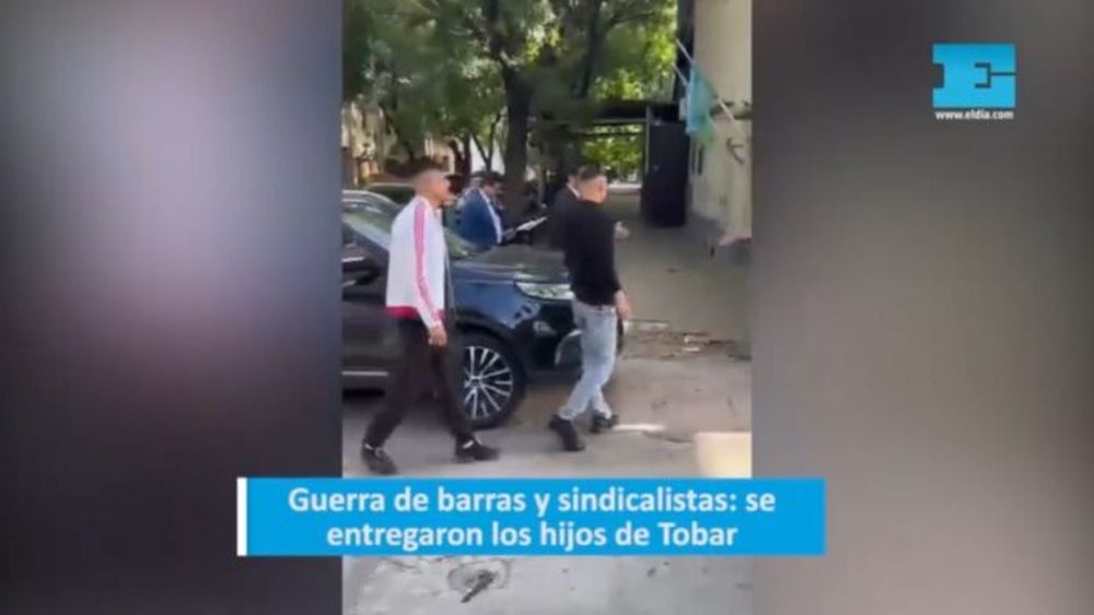 Se entregaron los hijos de Iván Tobar. - Captura El Día -