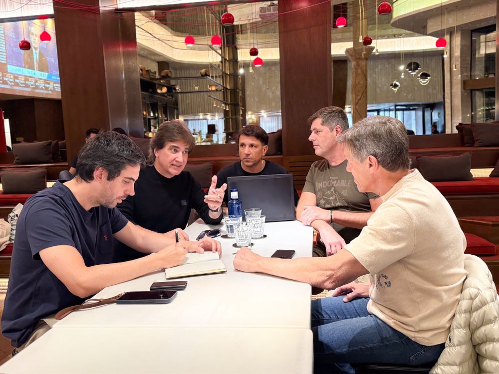 Dante Gebel, en España junto a sindicalistas.&nbsp;