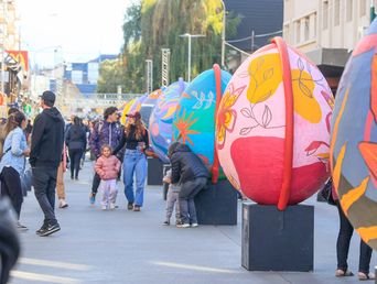 La Semana Santa en Bariloche se caracteriza por la Fiesta Nacional del Chocolate. La Semana Santa en Bariloche se caracteriza por la Fiesta Nacional del Chocolate.