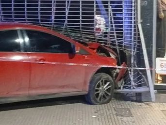 El conductor alcoholizado había esquivado un control policial antes de chocar El conductor alcoholizado había esquivado un control policial antes de chocar