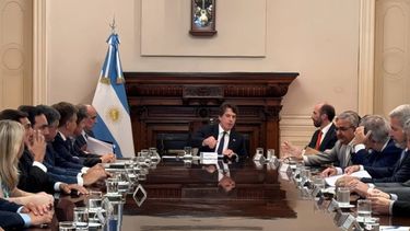 Posse encabeza la mesa de diálogo (@madorni)