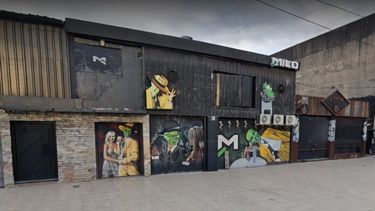 El ataque ocurrió a la salida del boliche Milo Club, en Gregorio de Laferrere. (Google Maps)