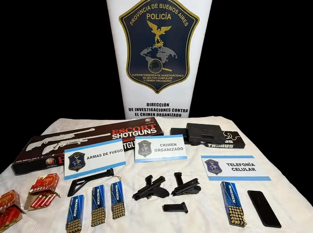Elementos secuestrados por la policía.&nbsp;