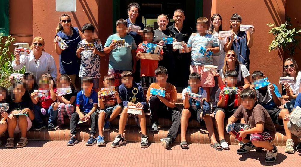 La felicidad de los alumnos de la escuela rural de General Viamonte.