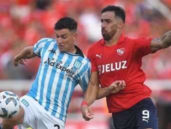 Independiente y Racing protagonizarán un clásico en Avellaneda que moviliza a todo el fútbol argentino. Independiente y Racing protagonizarán un clásico en Avellaneda que moviliza a todo el fútbol argentino.