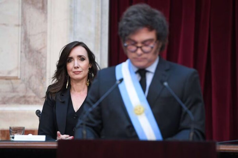 Victoria Villarruel y Javier Milei durante una presentación en el Congreso. (Prensa Senado)