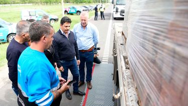 Controles de sobrepeso en rutas de la provincia de Buenos Aires.