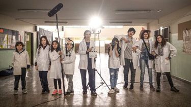 Parte del equipo de la serie En un cuento me encuentro. (Minga Cooperativa)