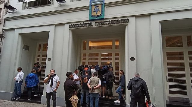 La sede central de la AFA, uno de los lugares allanados, además de 18 clubes, en la causa Sur Finanzas.