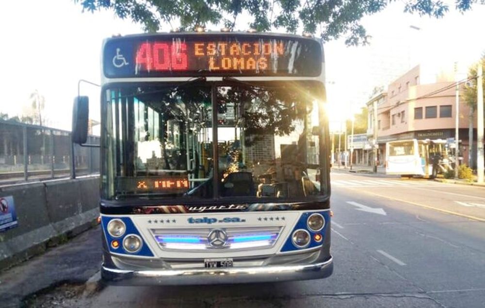 El ataque sexual ocurrió en una unidad de la línea 406, de la empresa Transportes Automotores La Plata S.A. TALPSA.