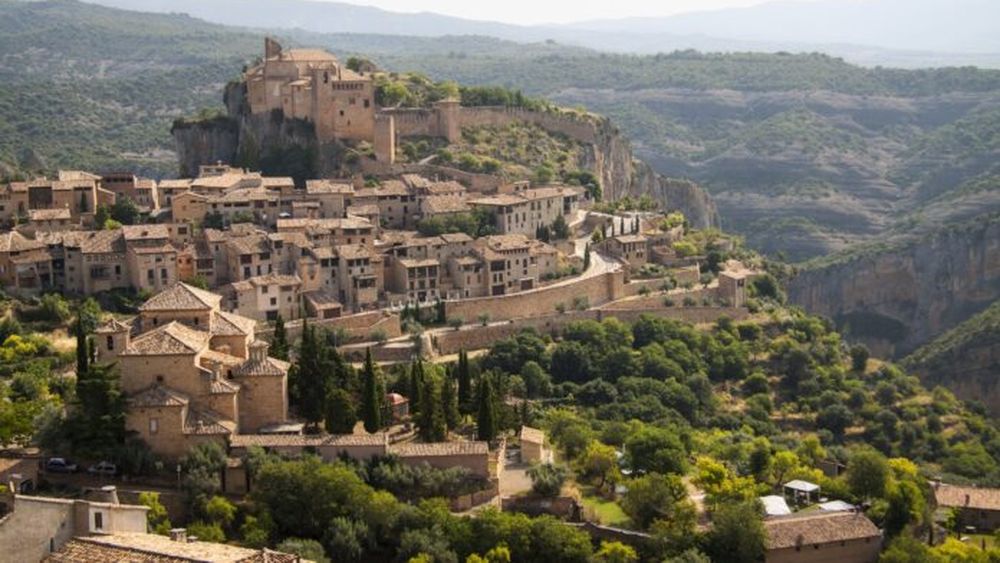 Alquézar, una villa medieval española.
