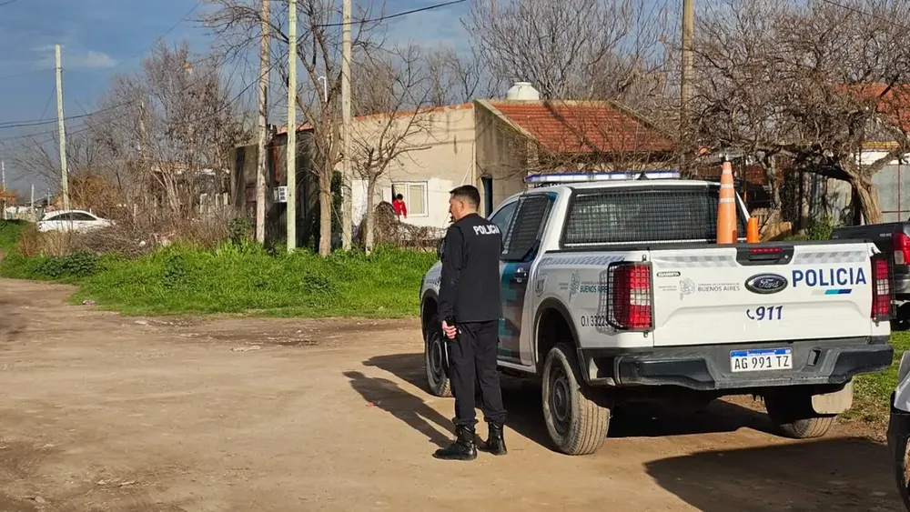 La Policía en la zona del ataque.