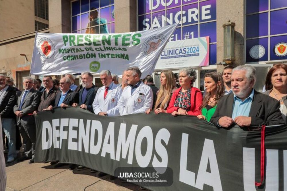 Alertan que el Hospital de Clínicas funciona al 50% por el atraso presupuestario y salarial.