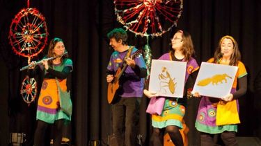 Canticuénticos cerrará la jornada en la Plaza Moreno.