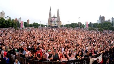 La Plata recupera sus recitales de aniversario. - 0221 -