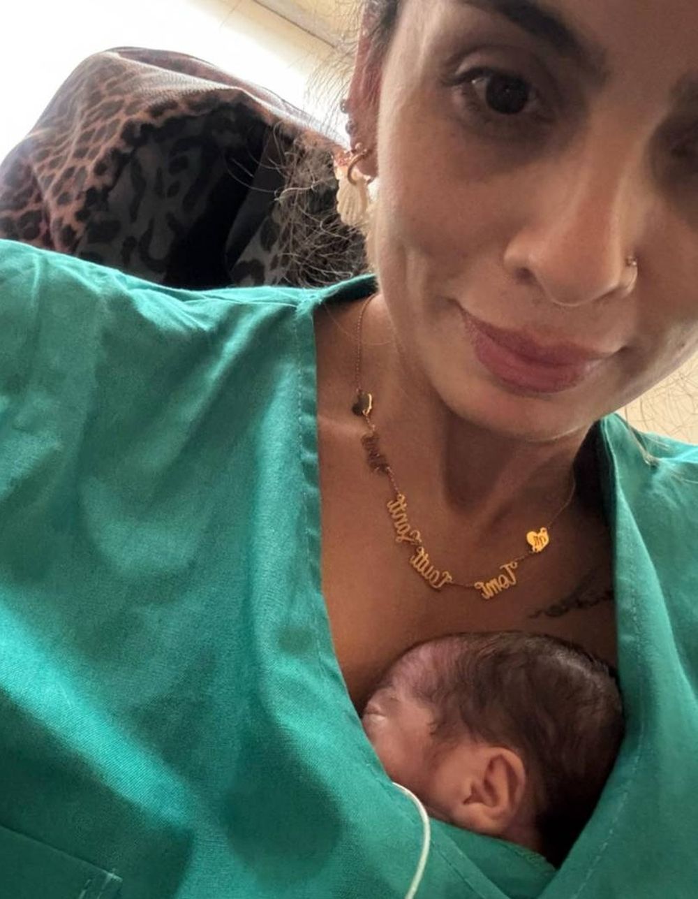 La evacuación de Amely, tenía veinte días de vida y pesaba menos de un kilo.