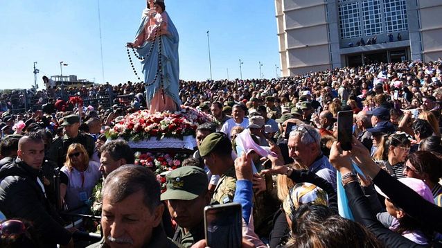 El 25 de septiembre de cada año llegan a San Nicolás cientos de miles de peregrinos.