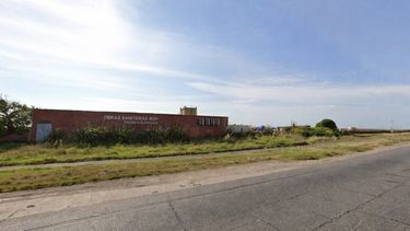 rescataron a un hombre atrapado en un barranco sobre la ruta 11 con maniobras de rappel