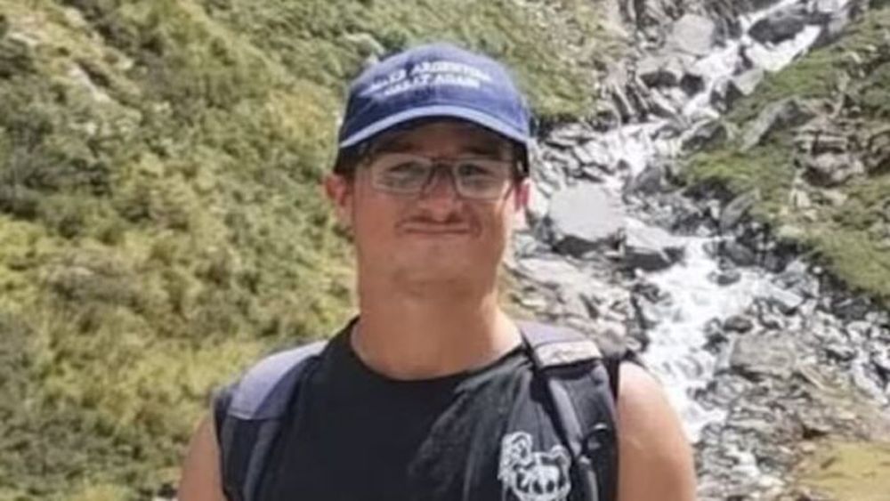 Héctor Gastón Artigau, un joven de 21 años oriundo de Pergamino, desaparecido en Nueva Zelanda. - The New Zealand Herald -