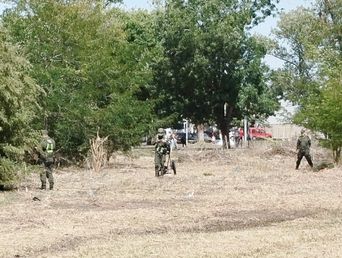 Rastrillaje de búsqueda de los restos de Miguel Bru en Abasto. Rastrillaje de búsqueda de los restos de Miguel Bru en Abasto.