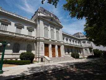 El Palacio de Justicia de la provincia de Buenos Aires. El Palacio de Justicia de la provincia de Buenos Aires.