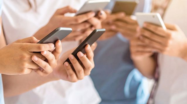 Los vínculos que se desarrollan en estos tiempos entre jóvenes están mediados por la desigualdad, el consumo, la competencia y, en consecuencia, la violencia.