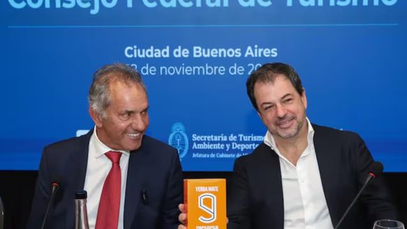 Daniel Scioli presentó su yerba en la Asamblea del Consejo Federal de Turismo. Daniel Scioli presentó su yerba en la Asamblea del Consejo Federal de Turismo.