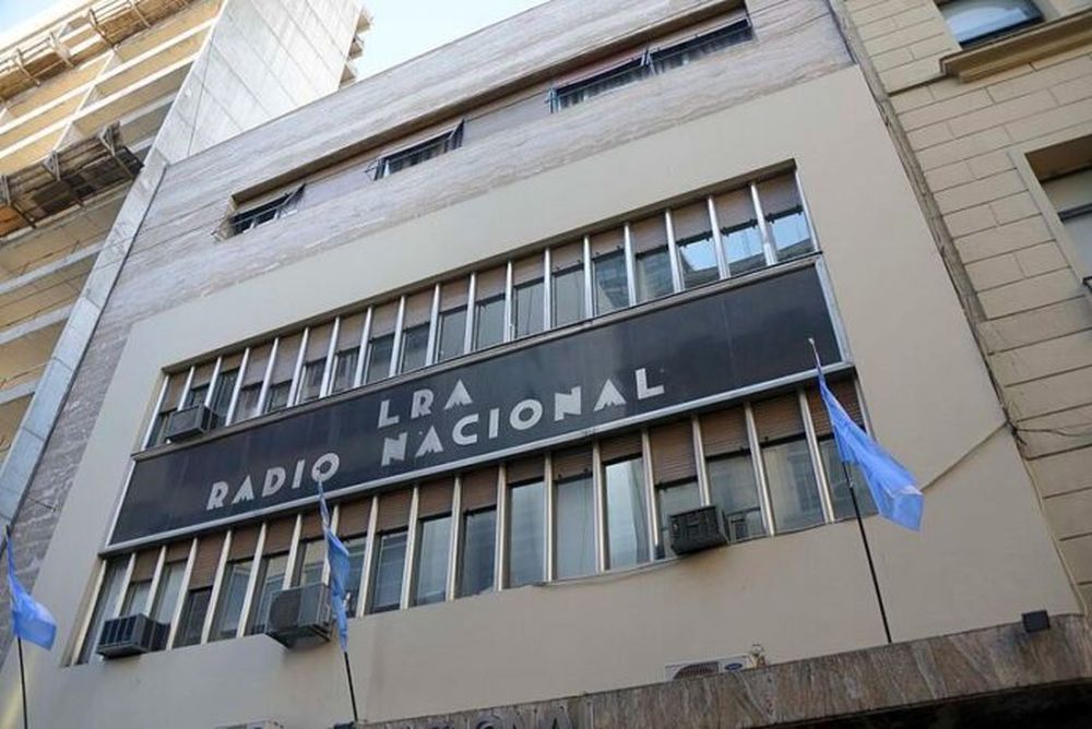 383454364_7042593782500697_7457320076891827599_n